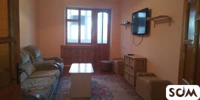 Продаю 4-комнатную квартиру, К.Акиева/Токтогула, 72 000 $, б/п