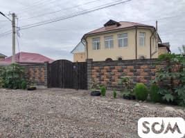 Продаю 2-этажный дом, 7 комнат + кухня, Биримдик Кут, 85 000 $, б/п