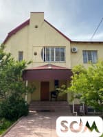 Продаю дом, 2 уровня, 4 спальни, 305 кв.м, рядом комплекс Манас-айылы