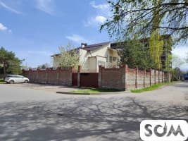Сдаю в аренду особняк, 9 комнат, Политех, 4000 $, б/п